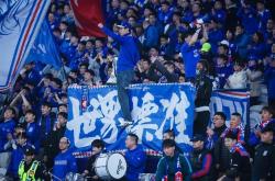 江南体育-场面波澜不惊：上海申花队与河北队的比赛公平激烈