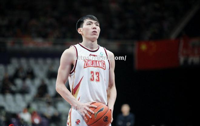 浙江男篮击败四川队，豪取三连胜保持好状态
